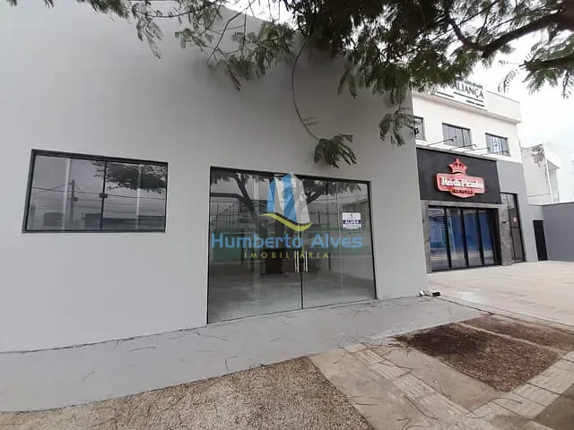 Loja para alugar, no bairro Boa Vista em Vitória da Conquista