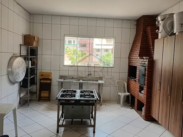Loja com 280m², para alugar, no bairro Jardim Zaira em Mauá