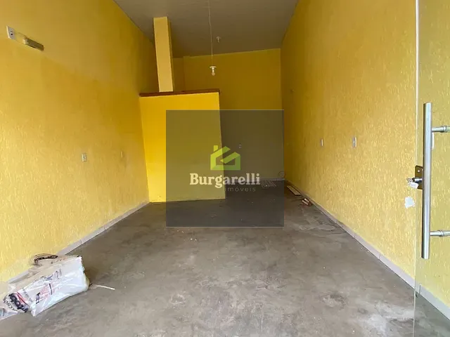 Loja para alugar, no bairro Jardim Glória em Lavras