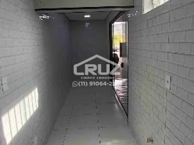 Galpão / Barracão com 110m², para alugar, no bairro Laranjeiras em Caieiras
