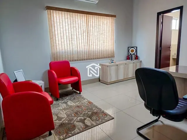 Loja com 741m², à venda, no bairro Centro em Paraíso do Tocantins