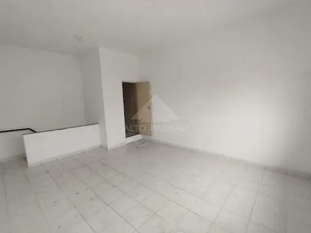 Loja com 70m², para alugar, no bairro Vila Augusto em Mauá