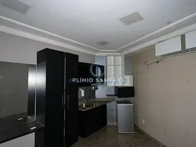 Loja com 28m², à venda, no bairro Praia do Canto em Vitória