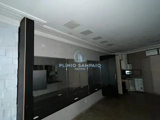 Loja com 28m², à venda, no bairro Praia do Canto em Vitória