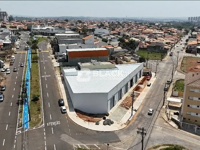Loja com 226m², para alugar, no bairro Jardim Piazza di Roma II em Sorocaba
