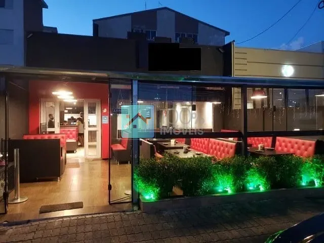 Loja com 250m², à venda ou para alugar, no bairro Jardim das Industrias em São José dos Campos