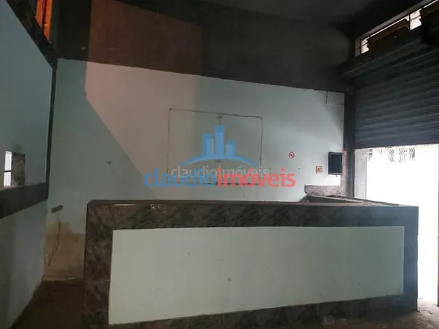 Loja para alugar, no bairro Centro em Barra Mansa