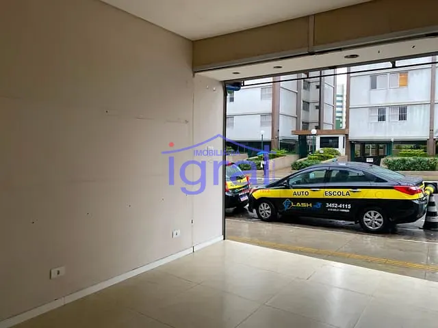 Loja para alugar, no bairro Vila Guarani (Z Sul) em São Paulo