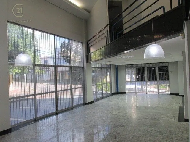 Loja com 552m², para alugar, no bairro Centro em Londrina