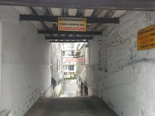 Prédio para alugar, no bairro Vila Guarani (Z Sul) em São Paulo