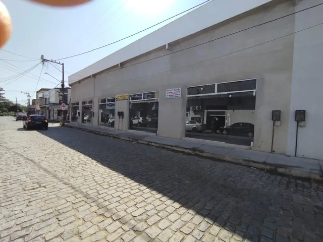 Loja para alugar, no bairro Balneário Remanso em Rio das Ostras