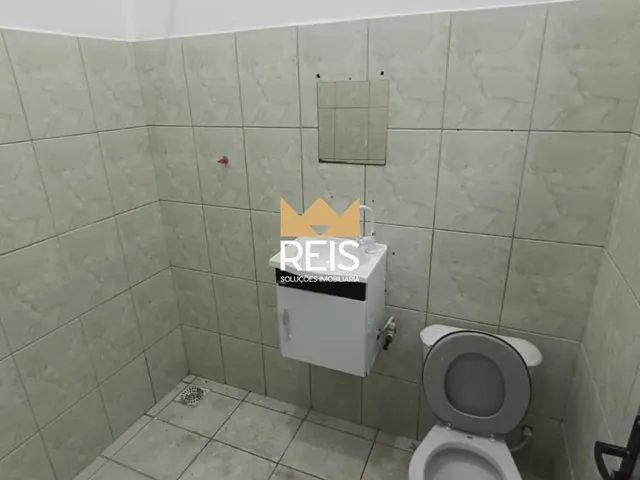 Loja para alugar, no bairro Santíssimo em Rio de Janeiro