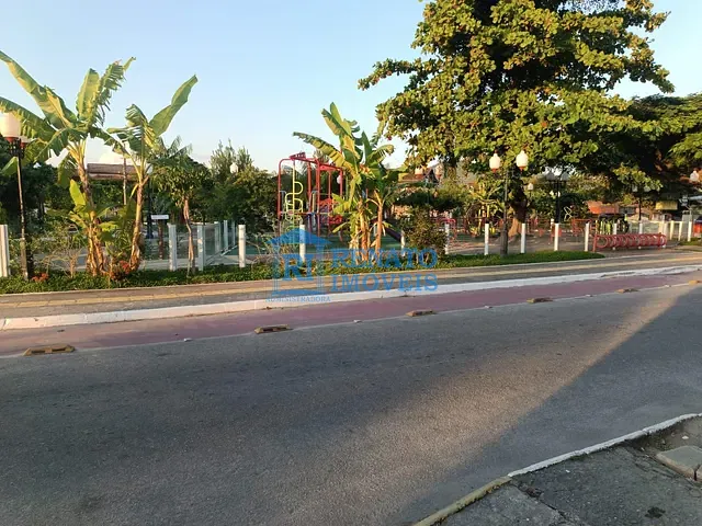Loja para alugar, no bairro Araçatiba em Maricá