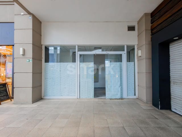 Loja com 118m², para alugar, no bairro Sítio Tamboré Alphaville em Barueri