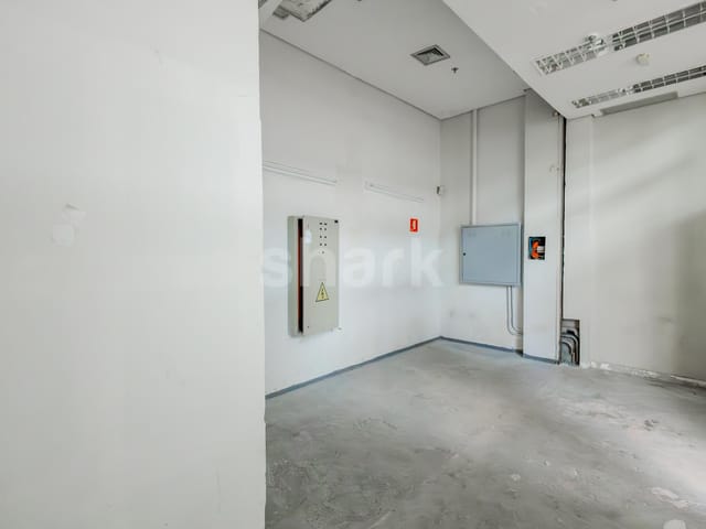 Loja com 118m², para alugar, no bairro Sítio Tamboré Alphaville em Barueri