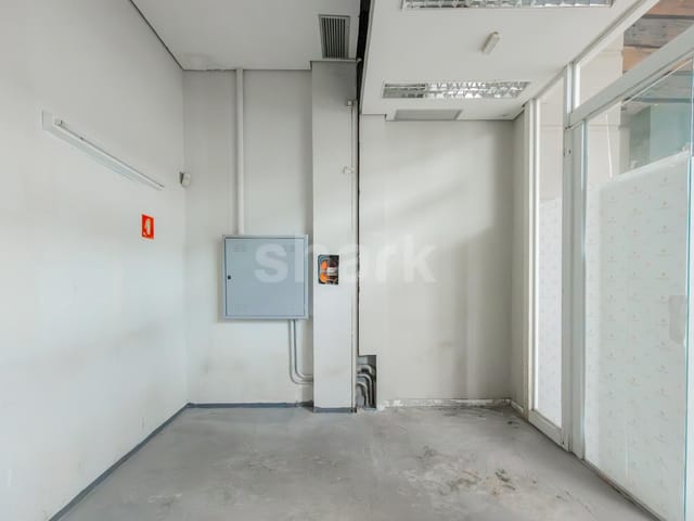 Loja com 118m², para alugar, no bairro Sítio Tamboré Alphaville em Barueri