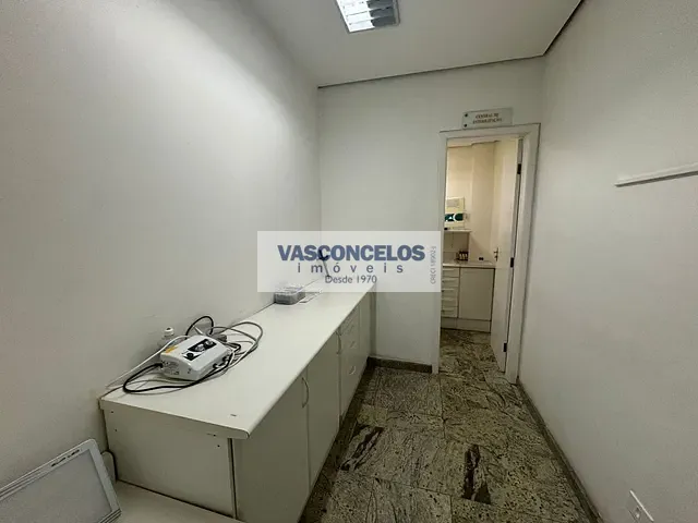Loja com 313m², à venda, no bairro Bosque dos Eucaliptos em São José dos Campos
