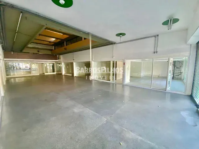 Ponto com 600m², para alugar, no bairro São José em Aracaju