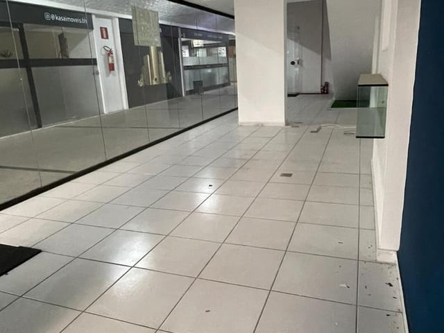 Loja para alugar, no bairro Savassi em Belo Horizonte