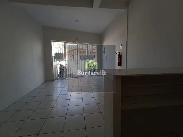 Loja para alugar, no bairro Parque dos Ipês em Lavras