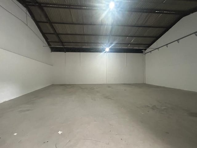 Loja com 893m², para alugar, no bairro Demarchi em São Bernardo do Campo