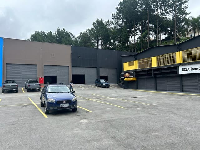 Loja com 893m², para alugar, no bairro Demarchi em São Bernardo do Campo