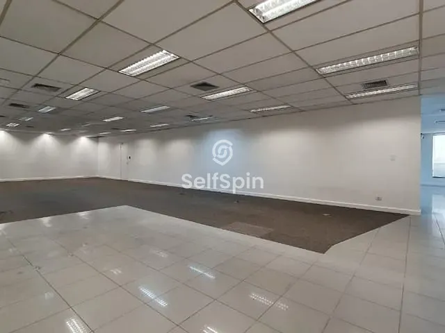 Loja com 1467m², para alugar, no bairro Ilha da Conceição em Niterói