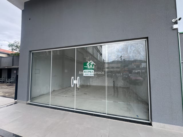 Loja com 30m², para alugar, no bairro Barroco (Itaipuaçu) em Maricá