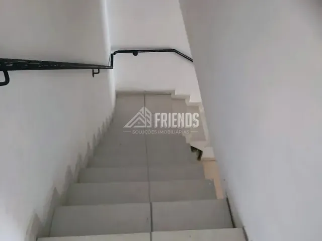 Loja com 150m², para alugar, no bairro Vila Salete em São Paulo
