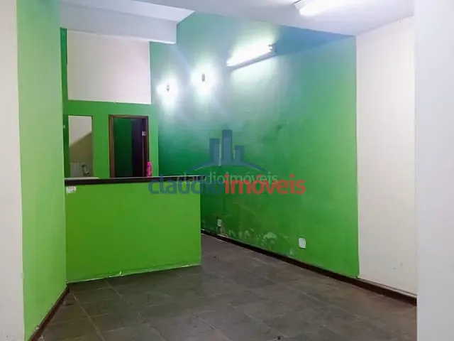 Loja para alugar, no bairro Centro em Barra Mansa