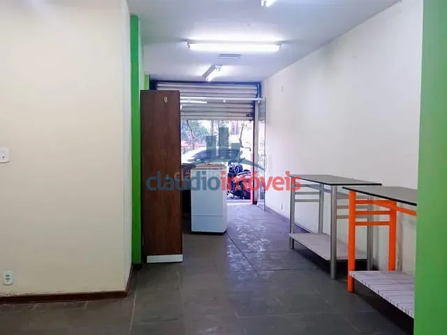 Loja para alugar, no bairro Centro em Barra Mansa