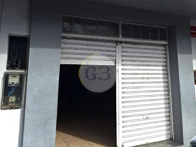 Loja à venda ou para alugar, no bairro Centro em Rio Grande