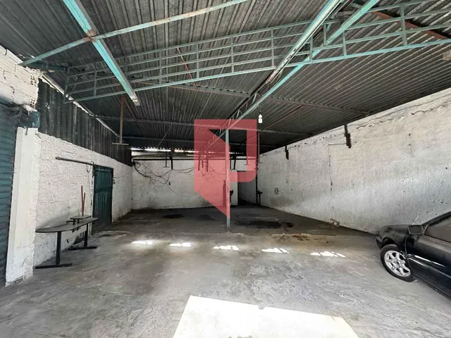 Loja para alugar, no bairro Carlos Prates em Belo Horizonte