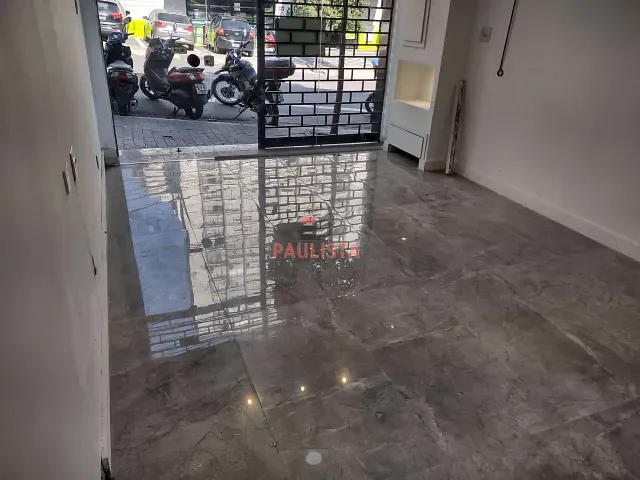 Loja para alugar, no bairro Jardim Paulista em São Paulo