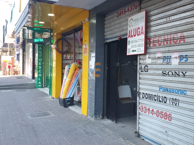 Loja com 110m², para alugar, no bairro Campo Grande em Rio de Janeiro