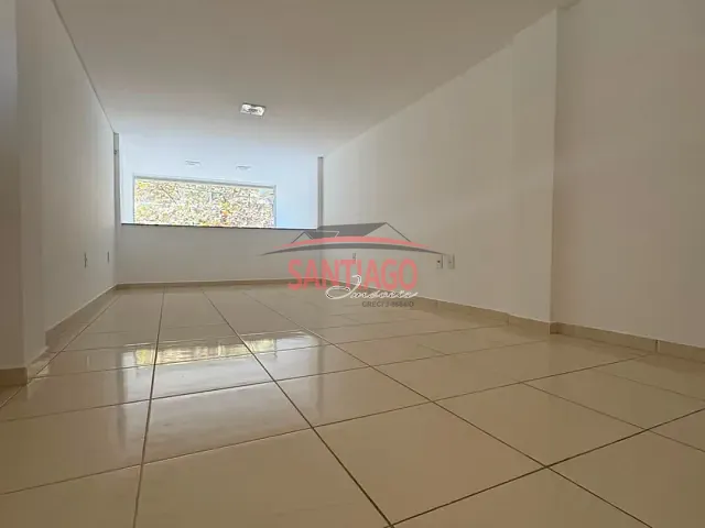 Loja para alugar, no bairro Tavares em Santo Antônio de Pádua