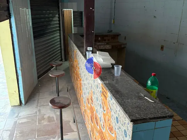 Loja com 360m², para alugar, no bairro Jardim da Paz (Guia de Pacobaíba) em Magé