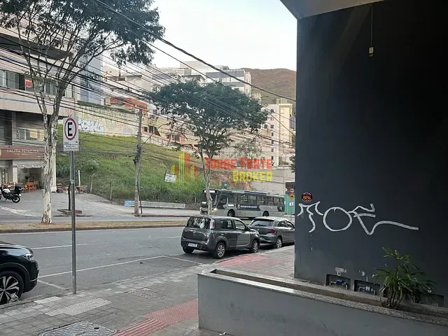 Loja com 96m², para alugar, no bairro Buritis em Belo Horizonte