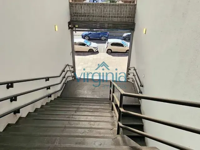 Loja com 422m², para alugar, no bairro Centro em Novo Hamburgo