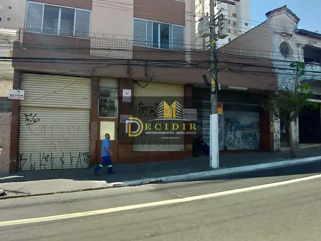 Loja com 850m², para alugar, no bairro Catumbi em São Paulo