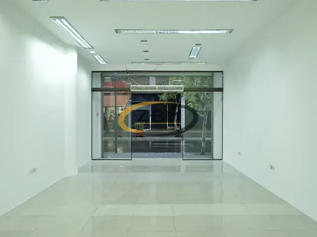 Loja para alugar, no bairro Centro em Londrina