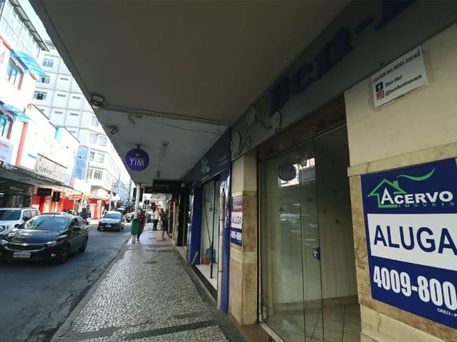 Loja para alugar, no bairro Centro em Juiz de Fora