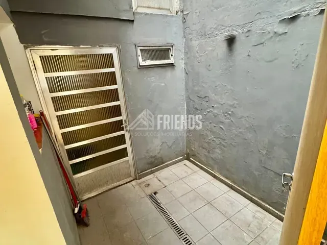 Loja com 40m², para alugar, no bairro Cambuci em São Paulo