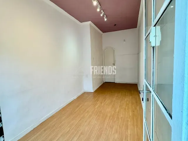 Loja com 40m², para alugar, no bairro Cambuci em São Paulo