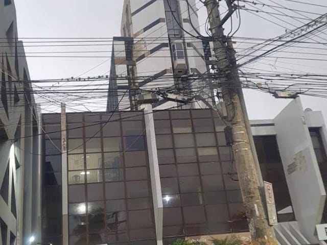 Loja com 24m², para alugar, no bairro Centro em Campos dos Goytacazes