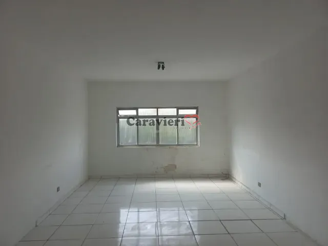 Loja com 32m², para alugar, no bairro Vila Rio Branco em São Paulo