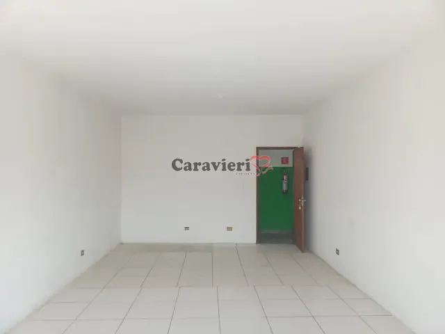 Loja com 32m², para alugar, no bairro Vila Rio Branco em São Paulo