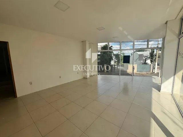 Loja com 91m², à venda ou para alugar, no bairro Centro em Arroio do Meio
