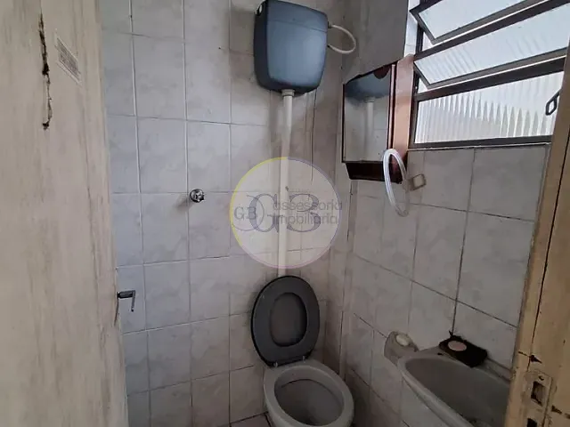 Loja à venda ou para alugar, no bairro Centro em Rio Grande