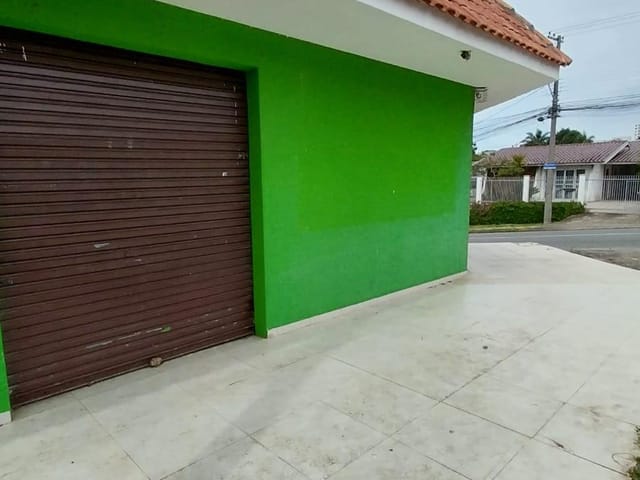 Loja com 60m², para alugar, no bairro Silveira da Motta em São José dos Pinhais